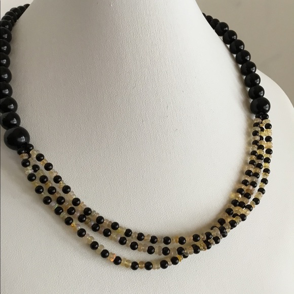 Ethiopian Fire Opals And Onyx Necklace Set - Picture 5 of 5